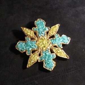 Brooch
